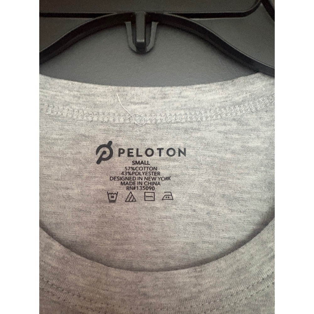 Peloton Womens Small Gray Ride Sweat Love Graphic Racerback Tank Top Activewear - Picture 3 of 4